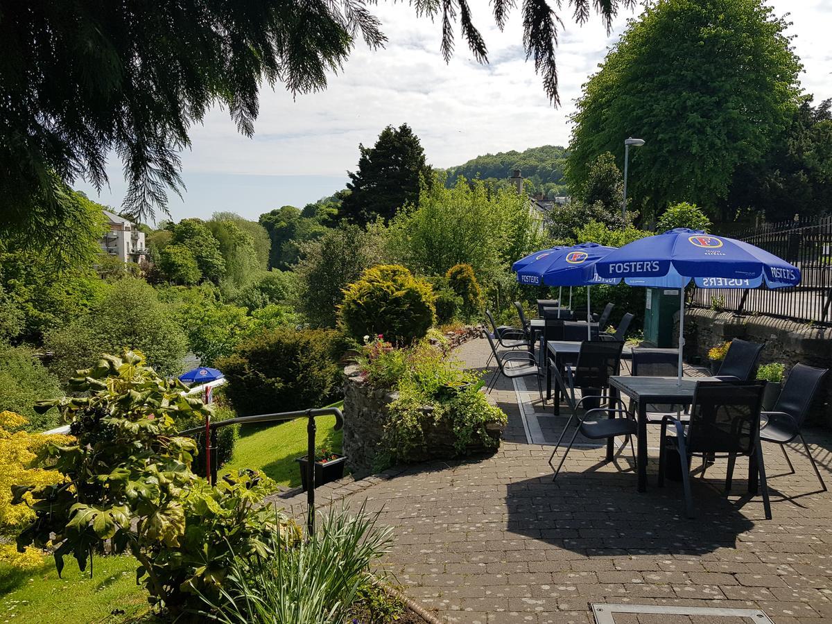 The Hand Hotel Llangollen Exterior photo